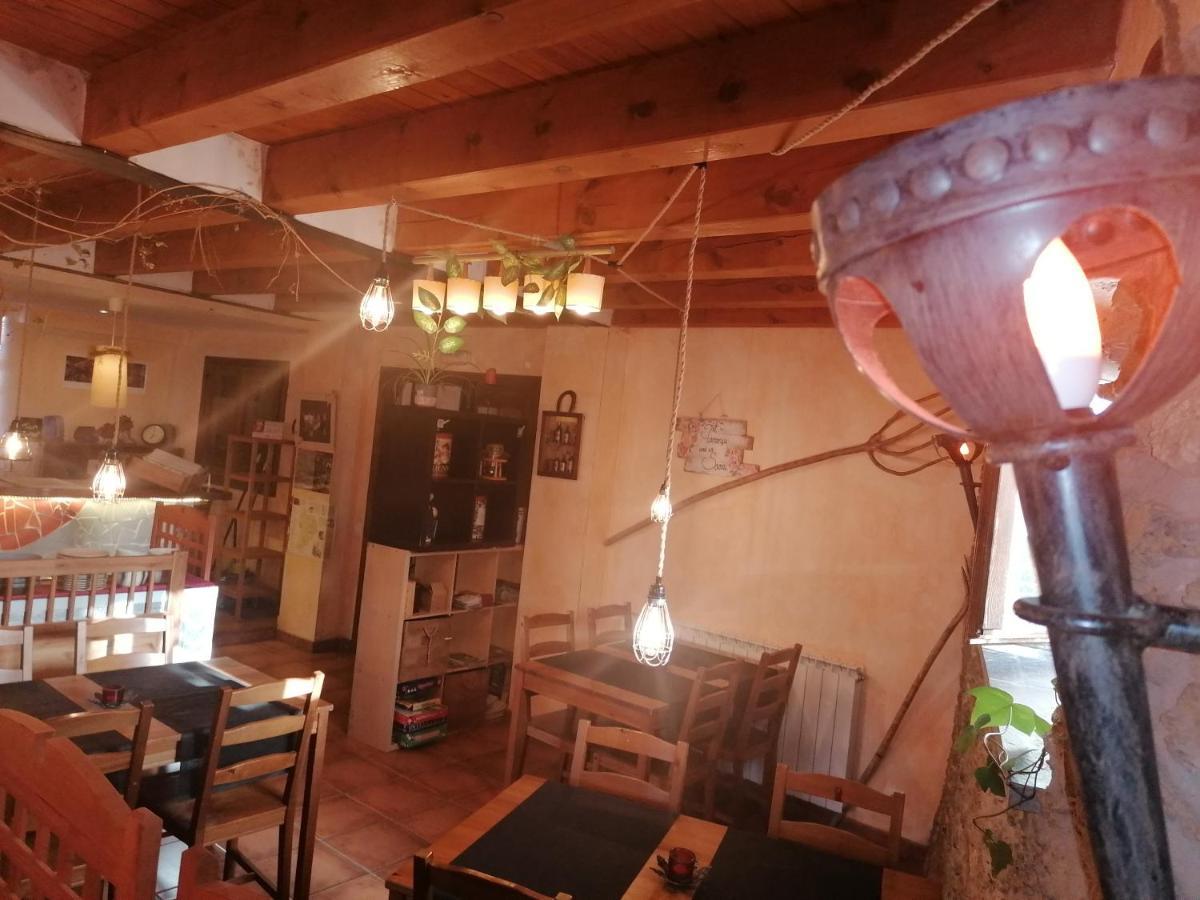Lo Paller De Roc Montescladó 외부 사진