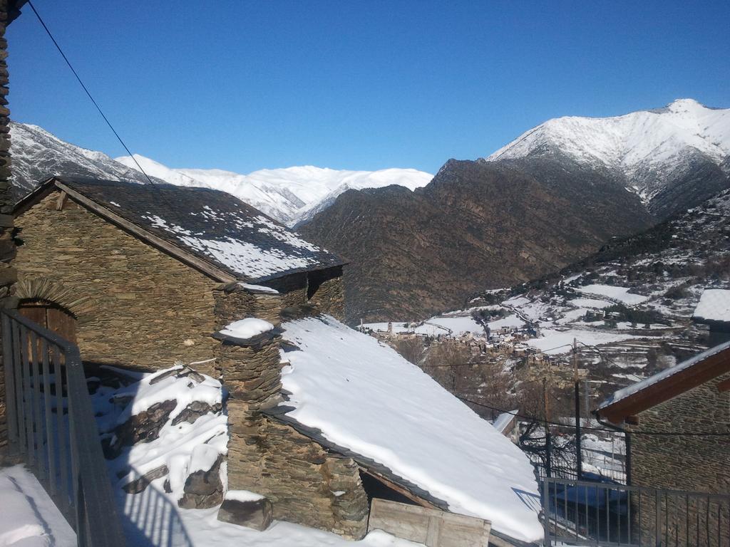 Lo Paller De Roc Montescladó 외부 사진